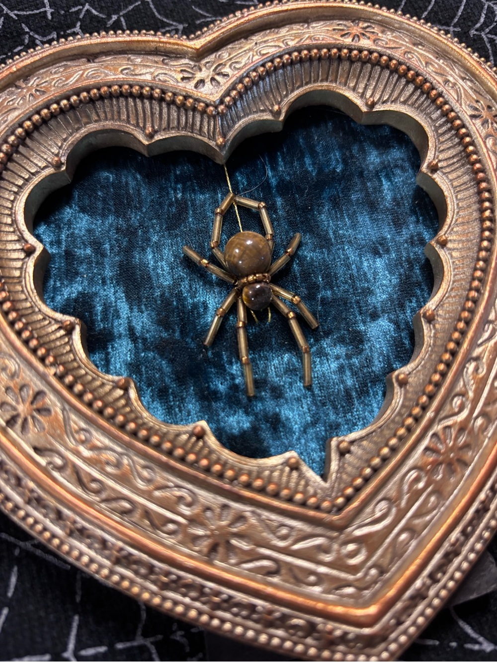 Beaded Spider Frame - Picture 5 of 5